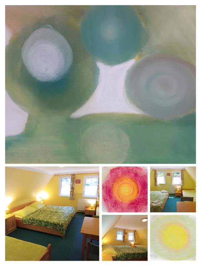 Hotel U Zeleneho Stromu - Zum Gruenen Baum ฮเรนสโก ภายนอก รูปภาพ