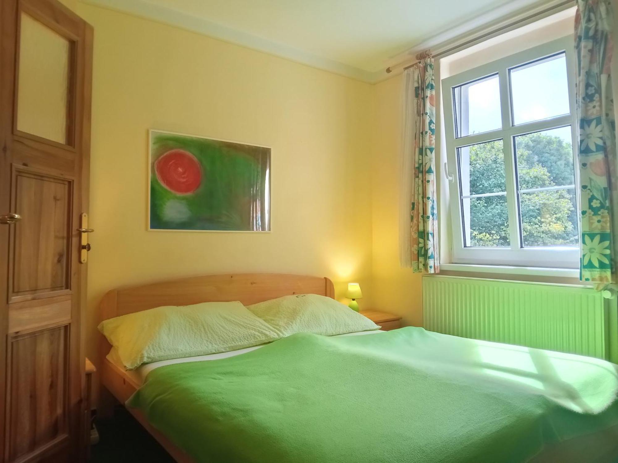 Hotel U Zeleneho Stromu - Zum Gruenen Baum ฮเรนสโก ภายนอก รูปภาพ